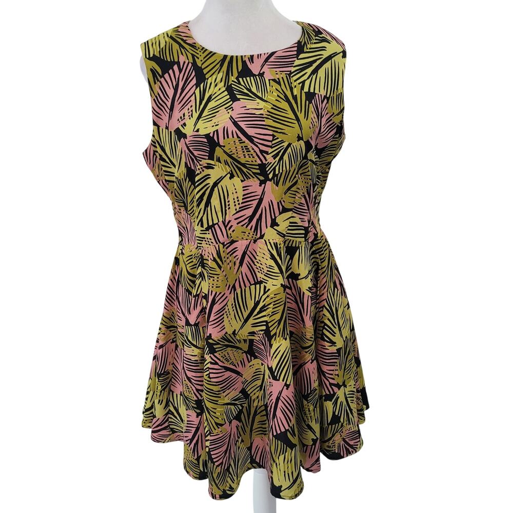 Bar III Size L Sleeveless Tropical Palm Leaf Print Fit & Flare Dress Tropical